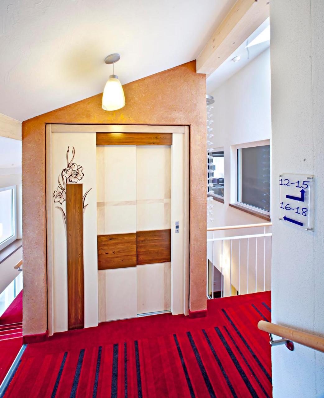 Hotel Greinwald Marktoberdorf Extérieur photo