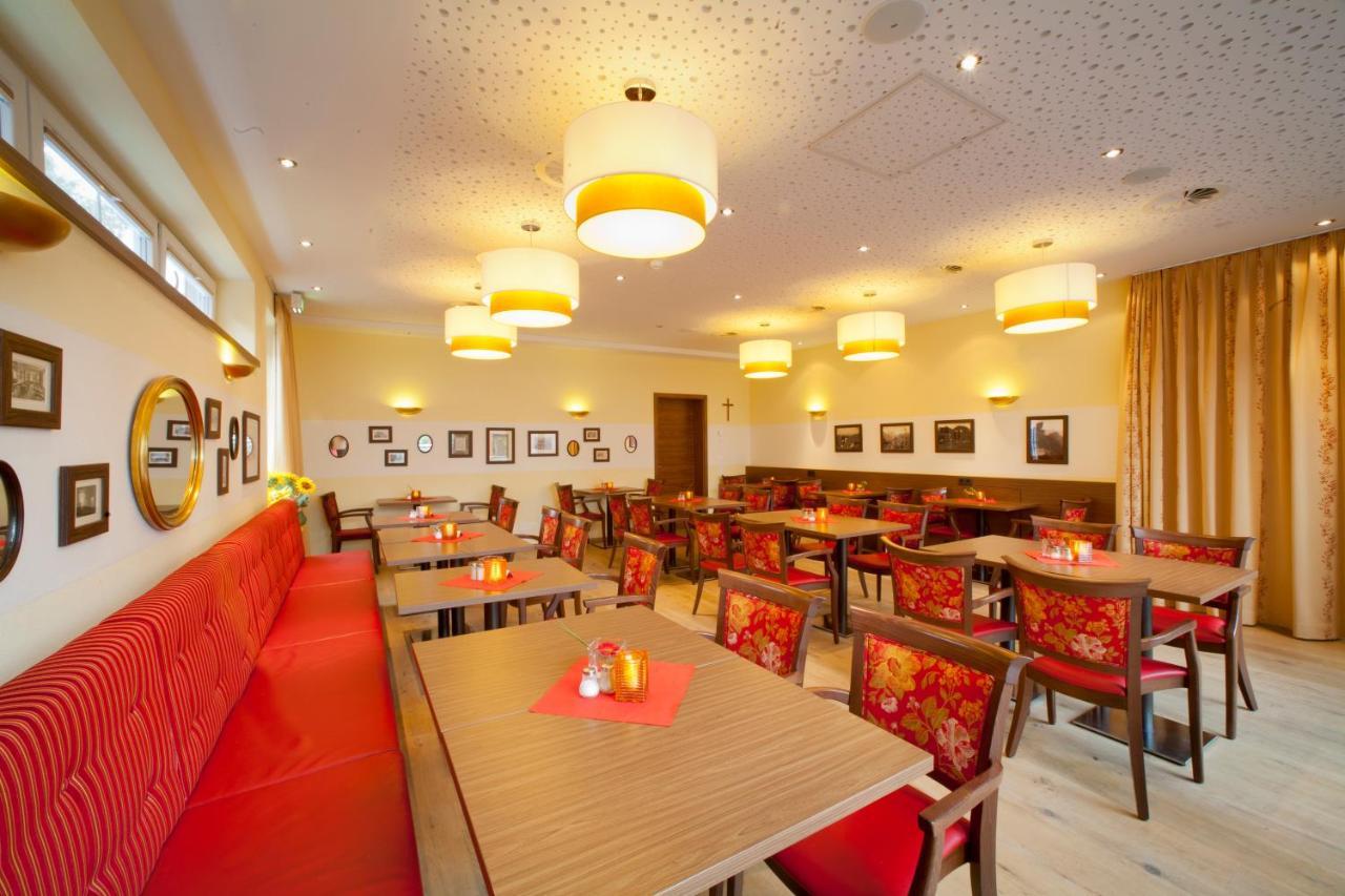 Hotel Greinwald Marktoberdorf Extérieur photo